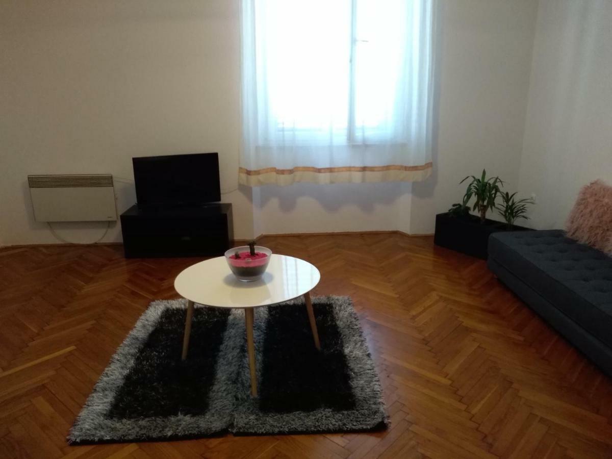 Apartment Giardino غييكا المظهر الخارجي الصورة